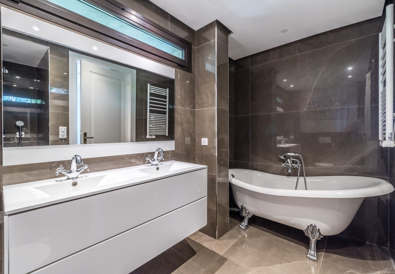Appartement à Cannes - Adriana I  By Terry's Homes pieds dans l'eau