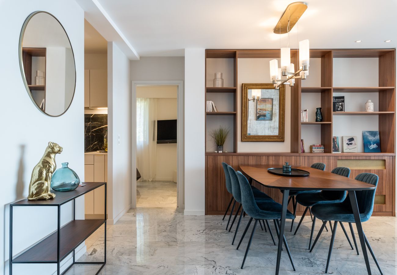 Appartement à Cannes - Adriana II By Terry's Homes pieds dans l'eau