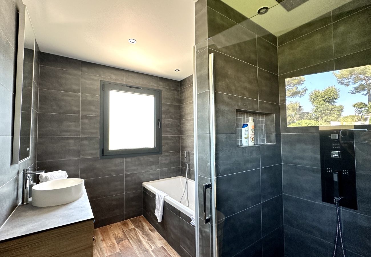 Villa à Mougins - KEVIN By Terry's Homes